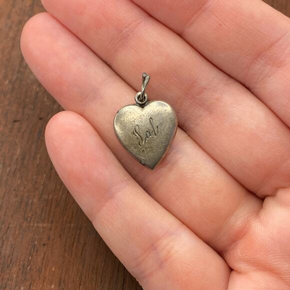 Vintage 925 Sterling Silver "Sal" Repousse Puffy Heart Pendant Bracelet Charm - Picture 2 of 4